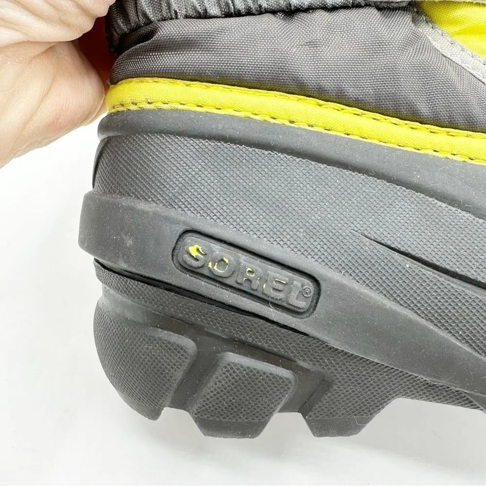 Sorel Kids' Flurry Weather Resistant Snow Boot Neon Yellow/Black Sz 11‎
